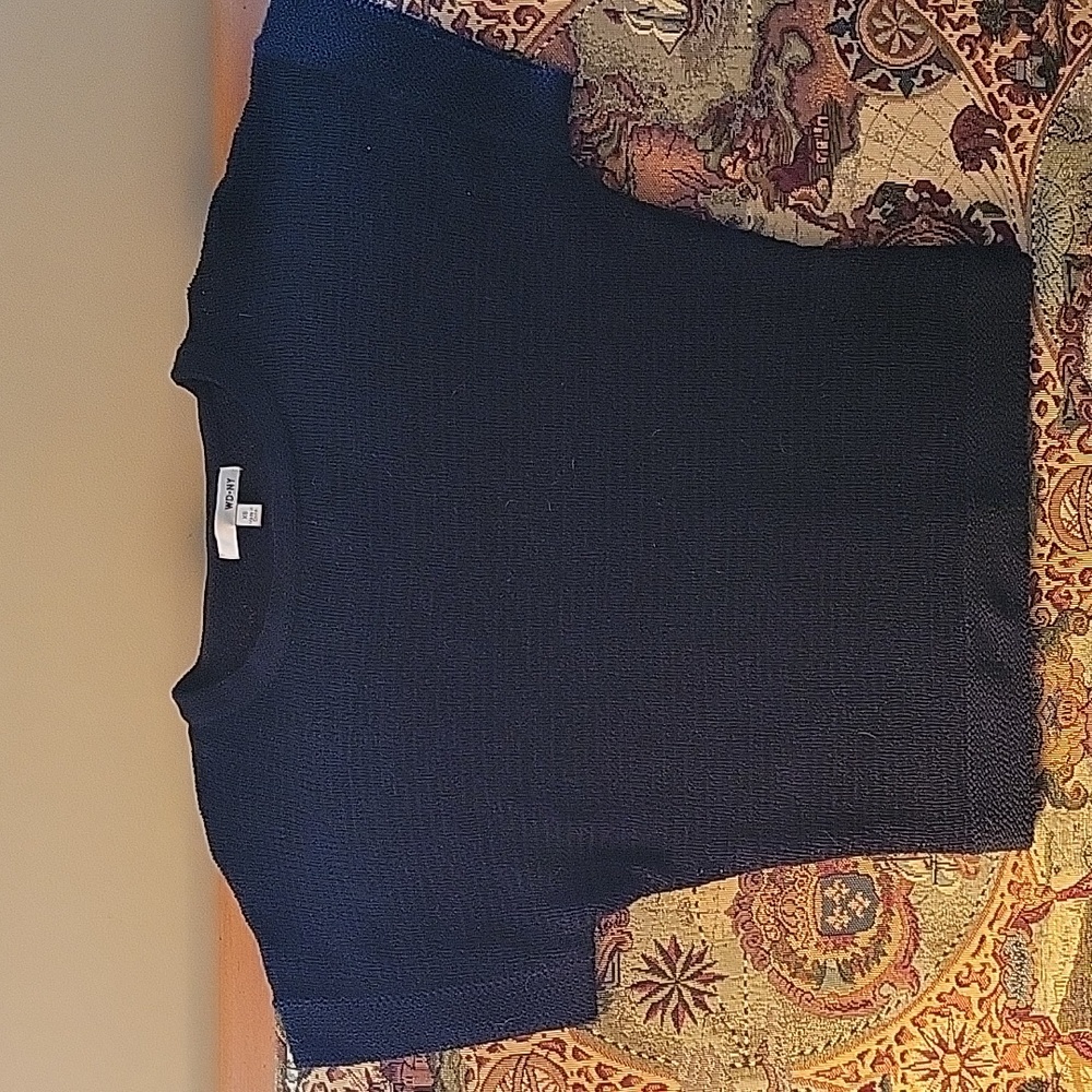 WD NY sweater